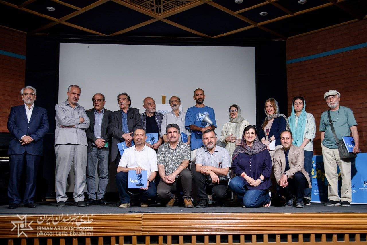 آیا "نجات" در دیوار/ انعطاف پذیری در برابر فساد از بین رفته است؟