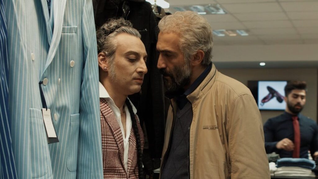 سینمای کمدی ایرانی کمدی ایران را به یک انبار تبدیل کرده است که فرمول های قدیمی در تنگنا و مخاطبان/ تهیه کنندگان را تکرار می کند