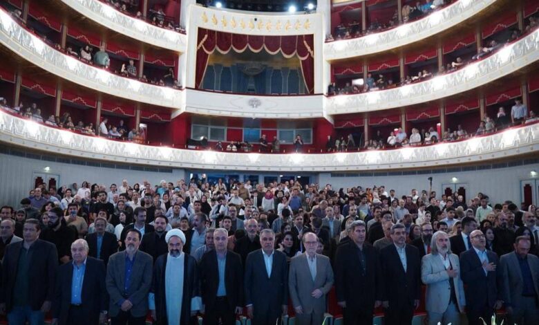 در پایان هجدهمین جشنواره ملی موسیقی ملی با 4 انتخاب شده