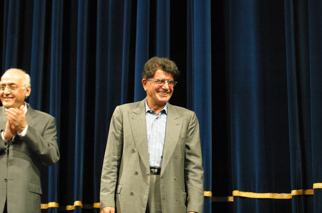 اگر این برای شجرانیان نبود ، موسیقی ایرانی دوام نخواهد داشت/نسل های آواز و میراث Khosrow