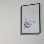 آثار هشتم زندانی روی دیوار