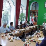 دولت در تلاش است تا فضای شرور را در کشور ایجاد کند.