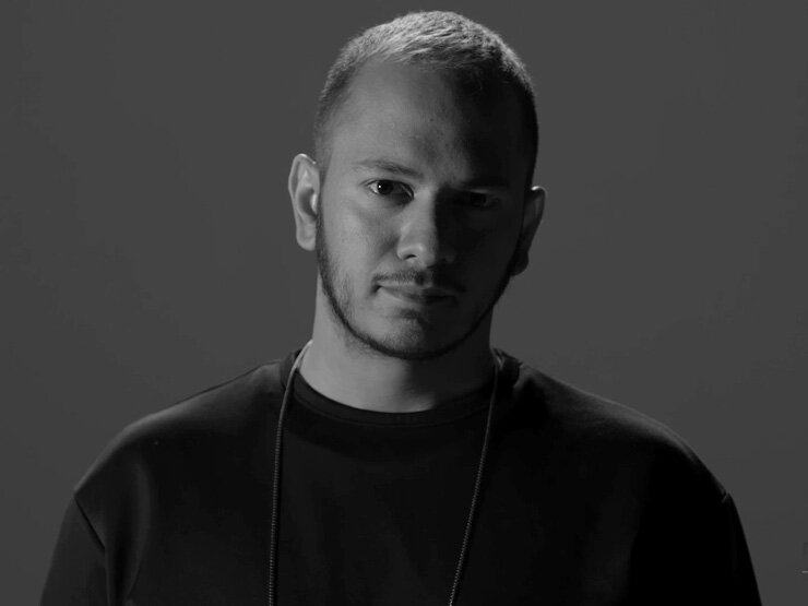 این خواننده پاپ ایرانی دوست دارد زندان را تجربه کند