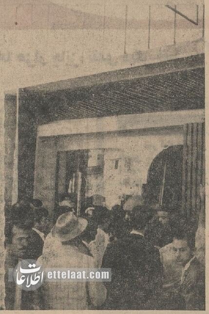 4 سال پیش ؛ کتابخانه ها در مقابل کتابخانه ها برای کتاب های درسی + عکس