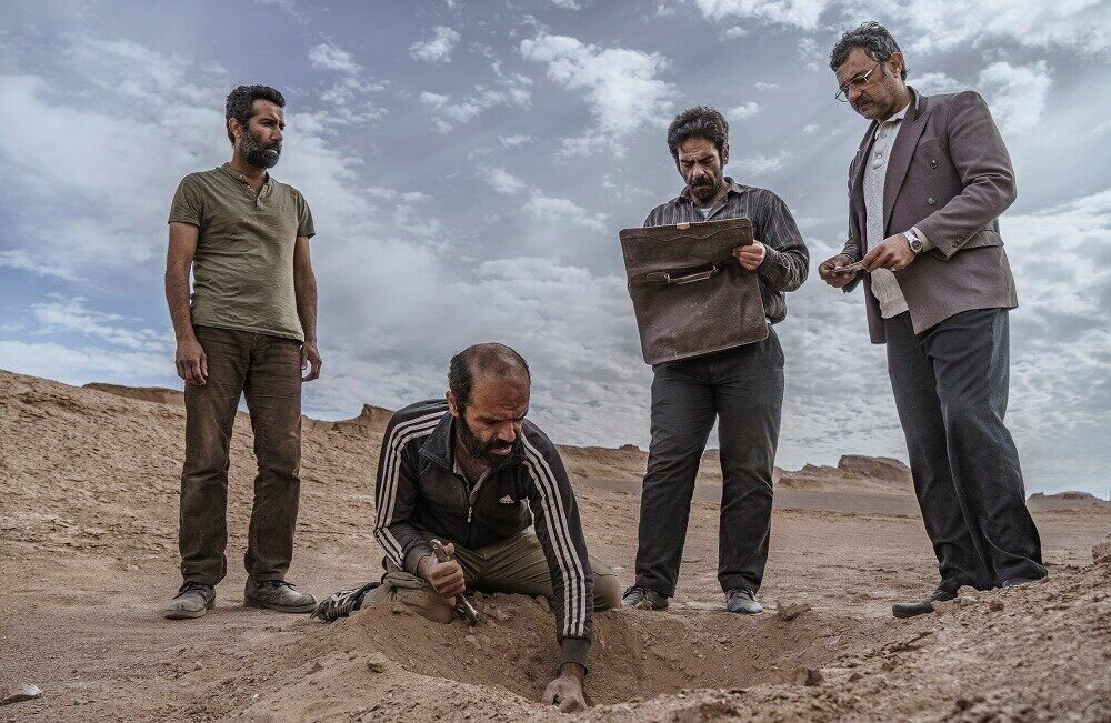 مصرف کننده یا بی نهایت؟