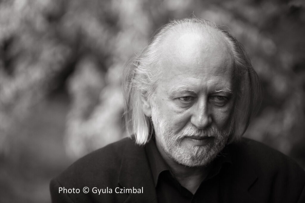 از طبقه پایین جامعه گرفته تا جایزه نوبل ادبیات / استاد جملات طولانی و جریان آهسته روایت