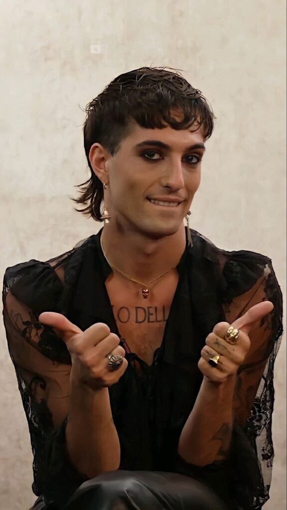 من دیگر آن بچه دیوانه نیستم! / یک زن ستاره موسیقی را از جنون نجات داد