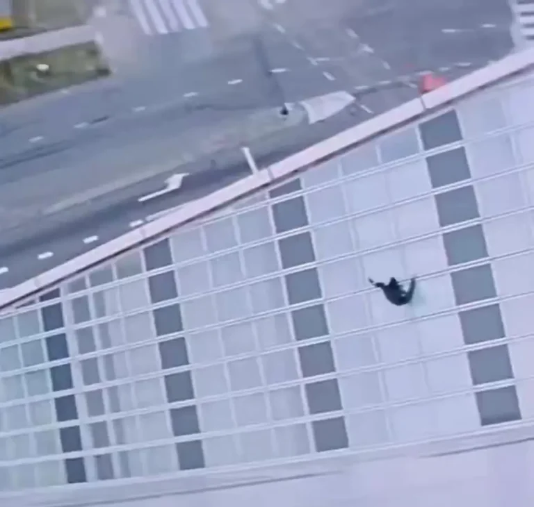 جکی چان: این بدلکاری بیش از هر چیز دیگری من را ترساند