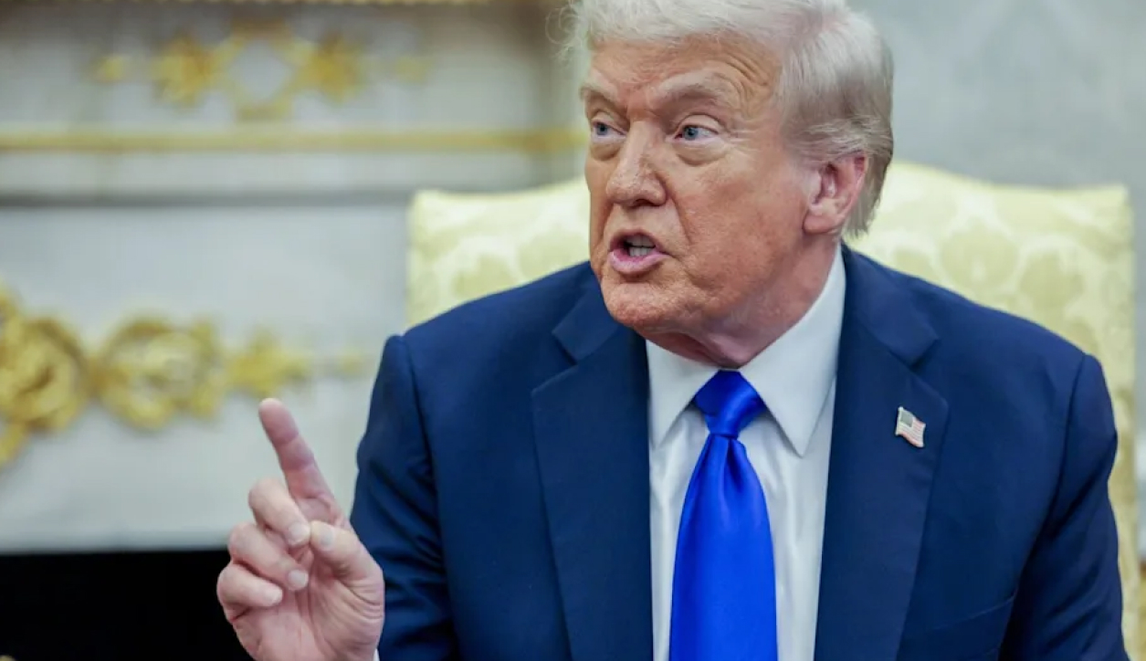 دولت ترامپ دوباره زیر ذره‌بین؛ اتهامات تازه درباره معاملات داخلی پس از سقوط بازار