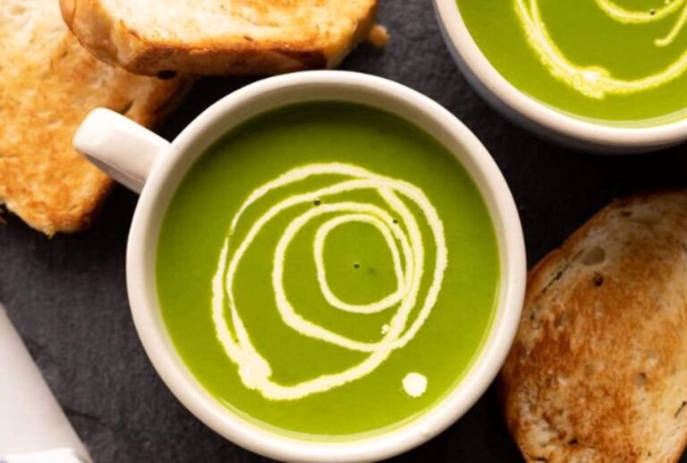 سوپ اسفناج؛ سوپ مقوی و خوشمزه برای روزهای پاییز