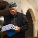 مظاهر مصفا: شاعری که استادتمام دانشگاه تهران بود