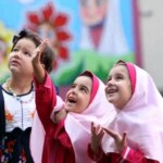 نجات تربیت از تجمل‌گرایی در سایه‌ی مشارکت آگاهانه‌ی والدین و مدرسه