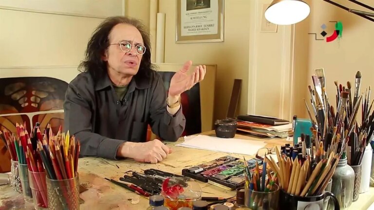 واحد خاکدان درگذشت