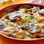 این پیش‌غذای خوشمزه و گیاهی را با قارچ درست کنید