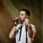 بازار سیاه بلیت کنسرت محسن یگانه/ دلالان به جای علاقه‌مندان سود می‌برند!