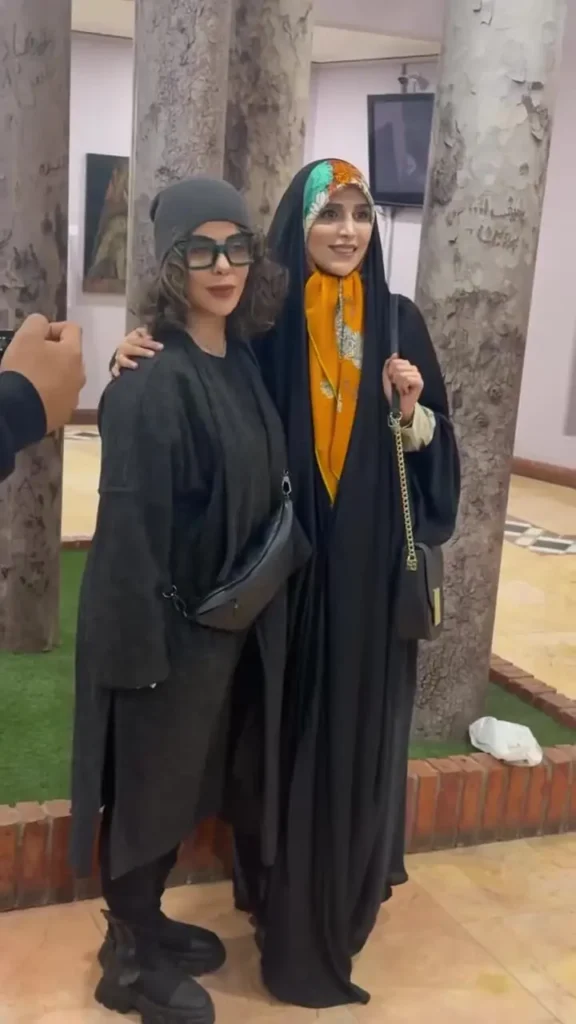 حضور هنرمندان در مراسم رونمایی از مجموعه شعر مژده لواسانی