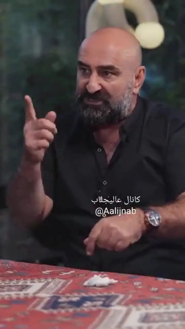 حمله تند مهران احمدی به محسن مخملباف: بابای نسل ما را سوزاندی/ حالا اپوزیسون شدی؟ !