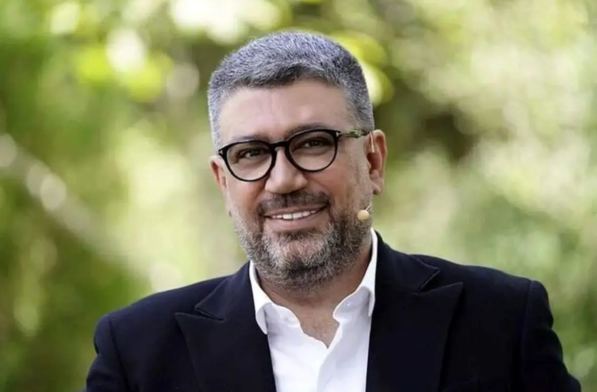 رضا رشیدپور ممنوع الفعالیت شد