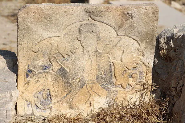 غارت گورستان قاجاری دهستان بیدزرد