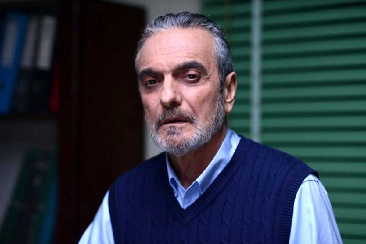 همایون ارشادی در بهشت سکینه کرج به خاک سپرده می شود