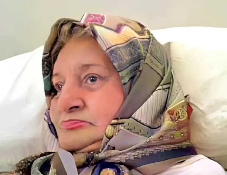 پرتره رباب تمدن؛ شاعری که از پیشگامان حقوق زن در ایران بود