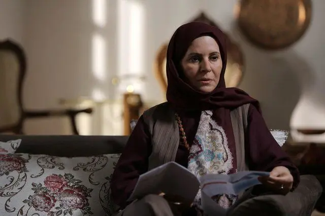 چهرۀ «مارال» (سریال آنام) در 33 سالگی در سومین فیلمش؛ دهۀ 60