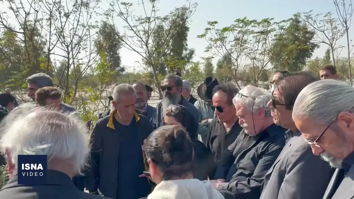 کاظم هژیرآزاد بر پیکر همسرش: زویا رفت بی‌خداحافظی