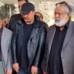 گریه‌های حسن پوشیرازی و مصطفی در تشییع همایون ارشادی