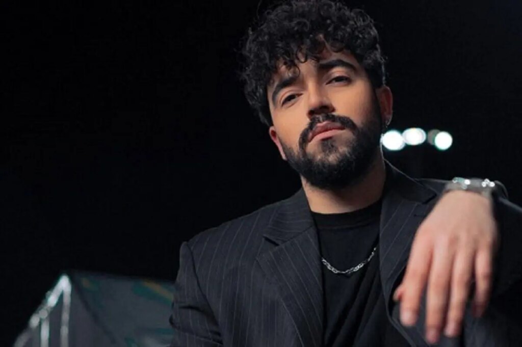 انتشار نخستین آلبوم رسمی «شروین حاجی‌پور»/ از ایران نمی‌روم، همینجا کار می‌کنم