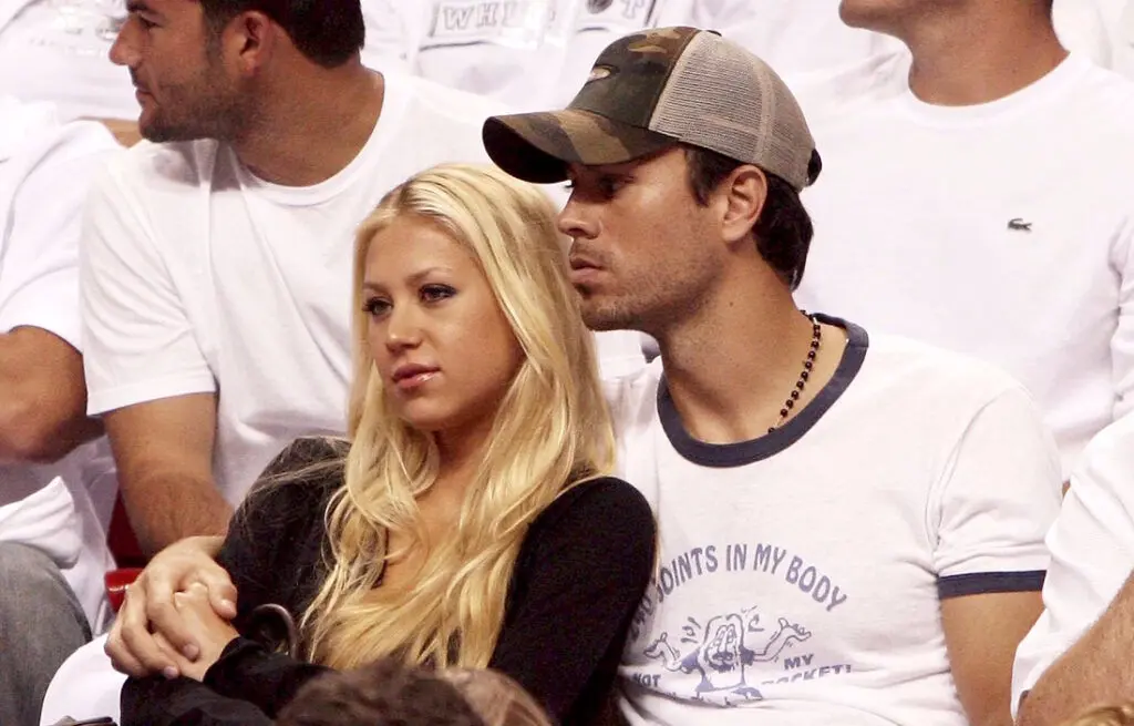 انریکه ایگلسیاس پدر شد