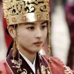 تصاویر تازۀ «سوسانو» در 44 سالگی در سریال جدیدش