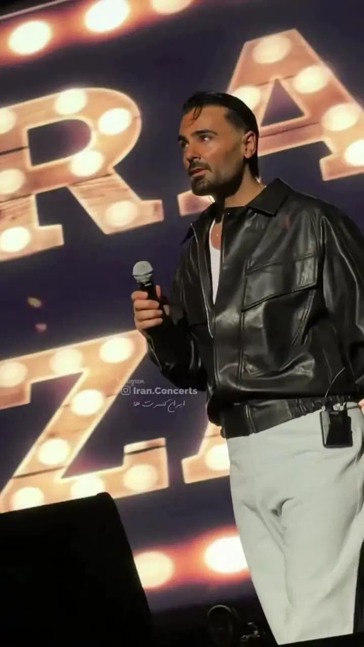 تیپ متفاوت سارا و نیکای پایتخت در کنسرت سهراب پاکزاد