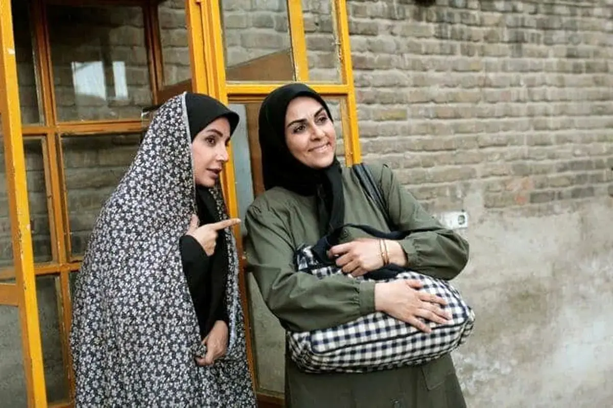 جزئیات سریال «بیگانه‌ای با من است»؛ داستان، بازیگران و زمان پخش سریال