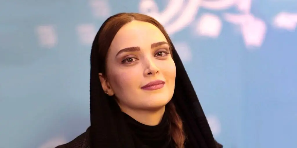 جشن خانوادگی بهنوش طباطبایی در روز مادر