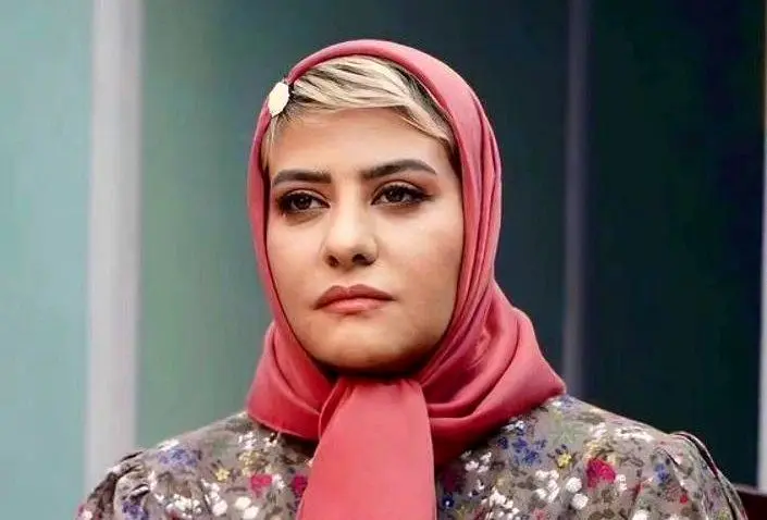 رابعه اسکویی در کنار استاد محمد علی کشاورز، 20 سال پیش