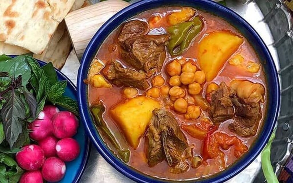 طرز تهیه آبگوشت سنتی و اصیل به سبک دیزی‌سراها