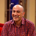 «عارف لرستانی» در ۲۷ سالگی و در اولین برنامه تلویزیونی‌اش؛ سال ۷۷