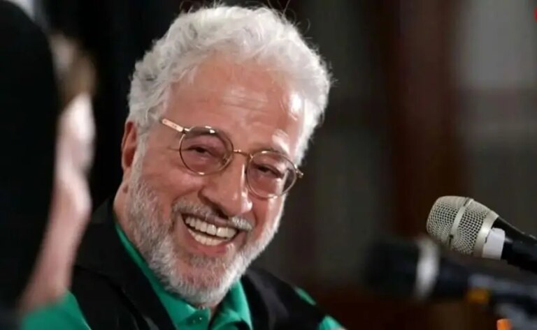 «علیرضا خمسه ۳۸ ساله» در کنار همسر گوهر خیراندیش؛ سال ۶۹