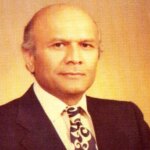 غلامحسین یوسفی که بود؟/استاد بی‌تکرار نثر فارسی