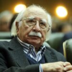 فتح‌الله مجتبایی: آدم از کتاب‌های درسی خجالت می‌کشد!