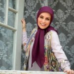 «ماهچهره خلیلی» به همراه پسرش در لندن؛ سال 1394