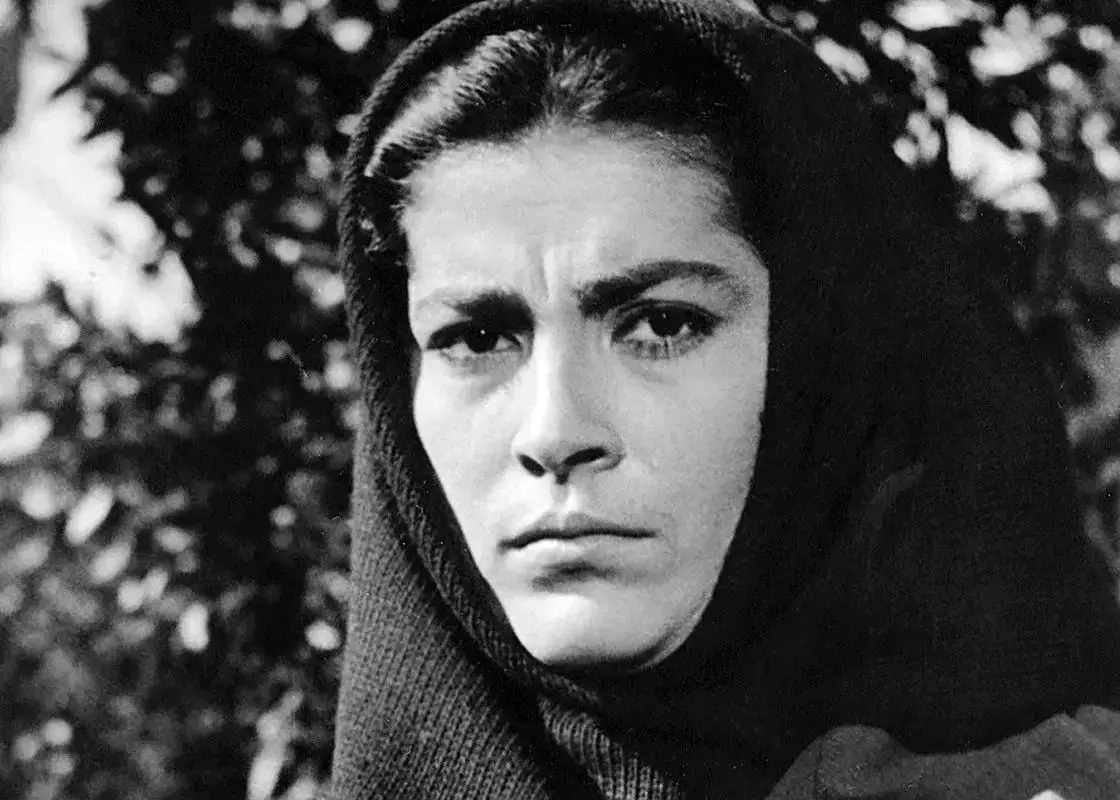 «هند جگرخوار» فیلم (محمد رسول الله) در 39 سالگی در مادرید؛ سال 1346