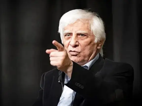 چرا «بهروز وثوقی» مانع فعالیت «بهرام بیضایی» شد؟