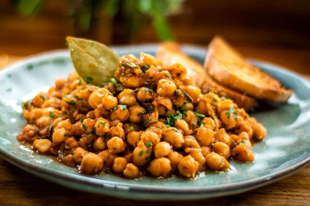 چوله پالک؛ خوراک معطر هندی و مناسب روزهای سرد