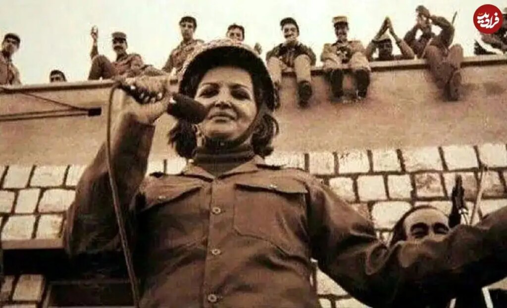 «گوگوش» در مراسم ختم «پوران» در تهران؛ سال 69