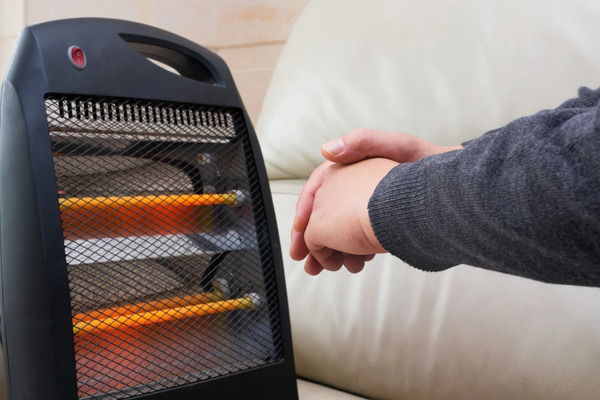 بخاری برقی بهتر است یا گازی؟