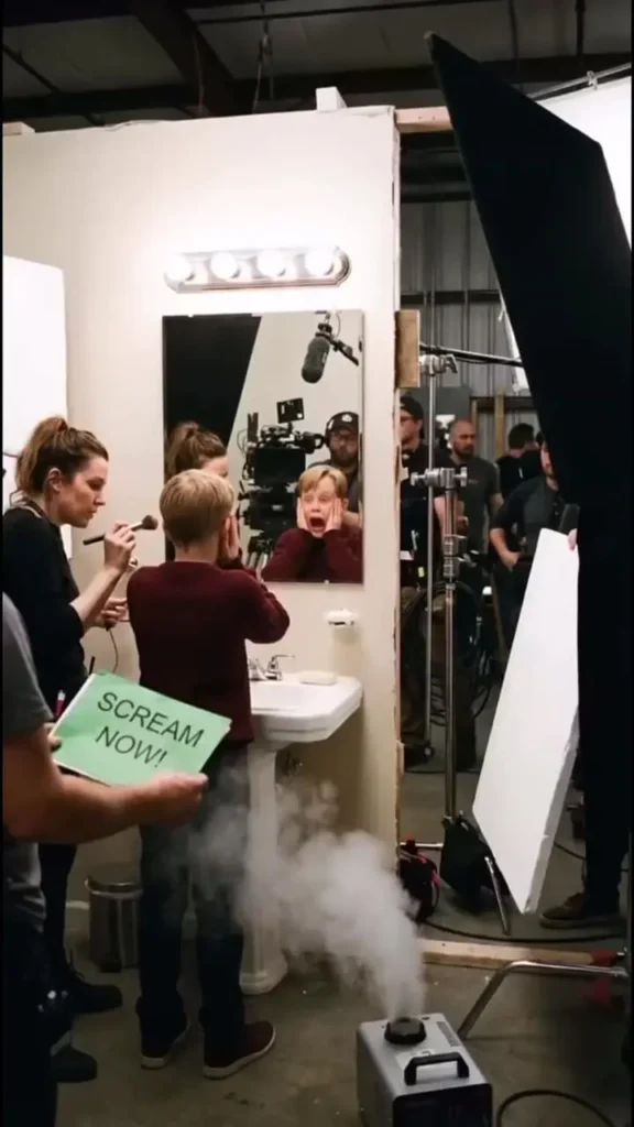 پشت صحنه جالب فیلم مشهور تنها در خانه