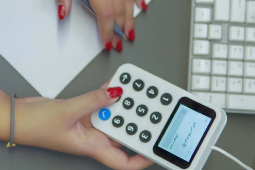 از تجربه به وفاداری: چگونه دستگاه ذخیره شماره وفاداری مشتری را تقویت می کند