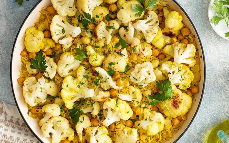 طرز تهیه گل کلم پلو؛ یک غذای متفاوت و لذیذ