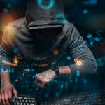 کاهش چشمگیر ضررهای کریپتویی در فوریه؛ پایین‌ترین سطح از مارس ۲۰۲۵